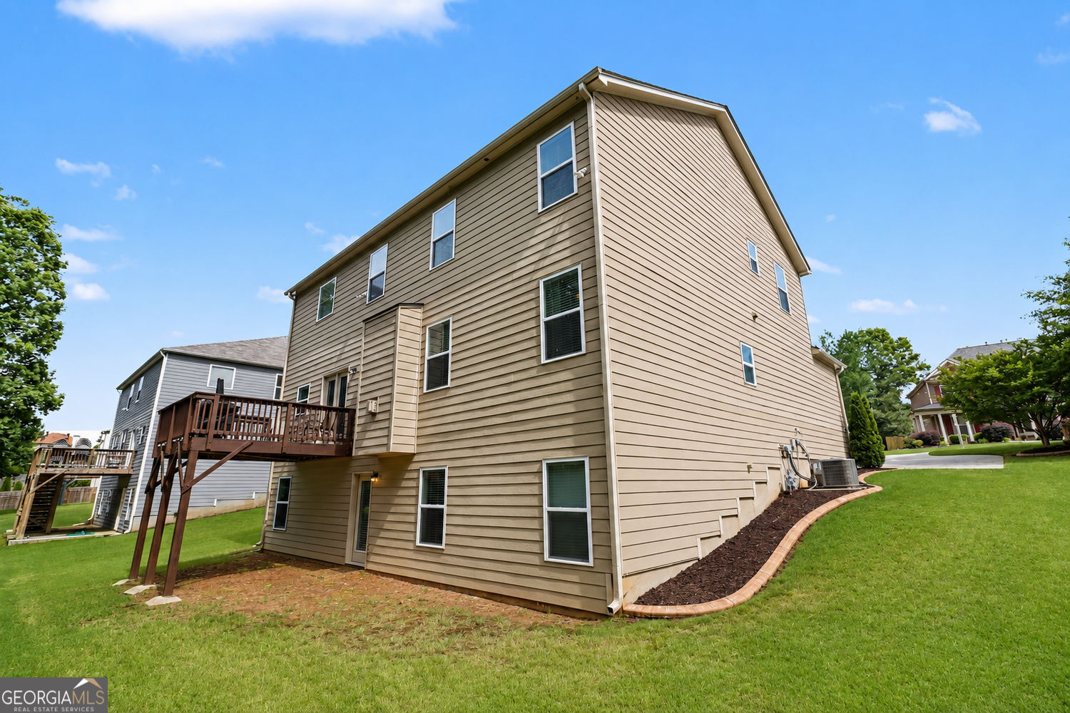116 Fountain Oak