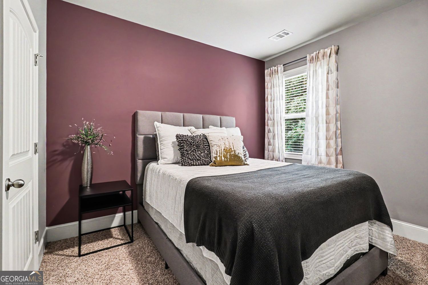 116 Fountain Oak