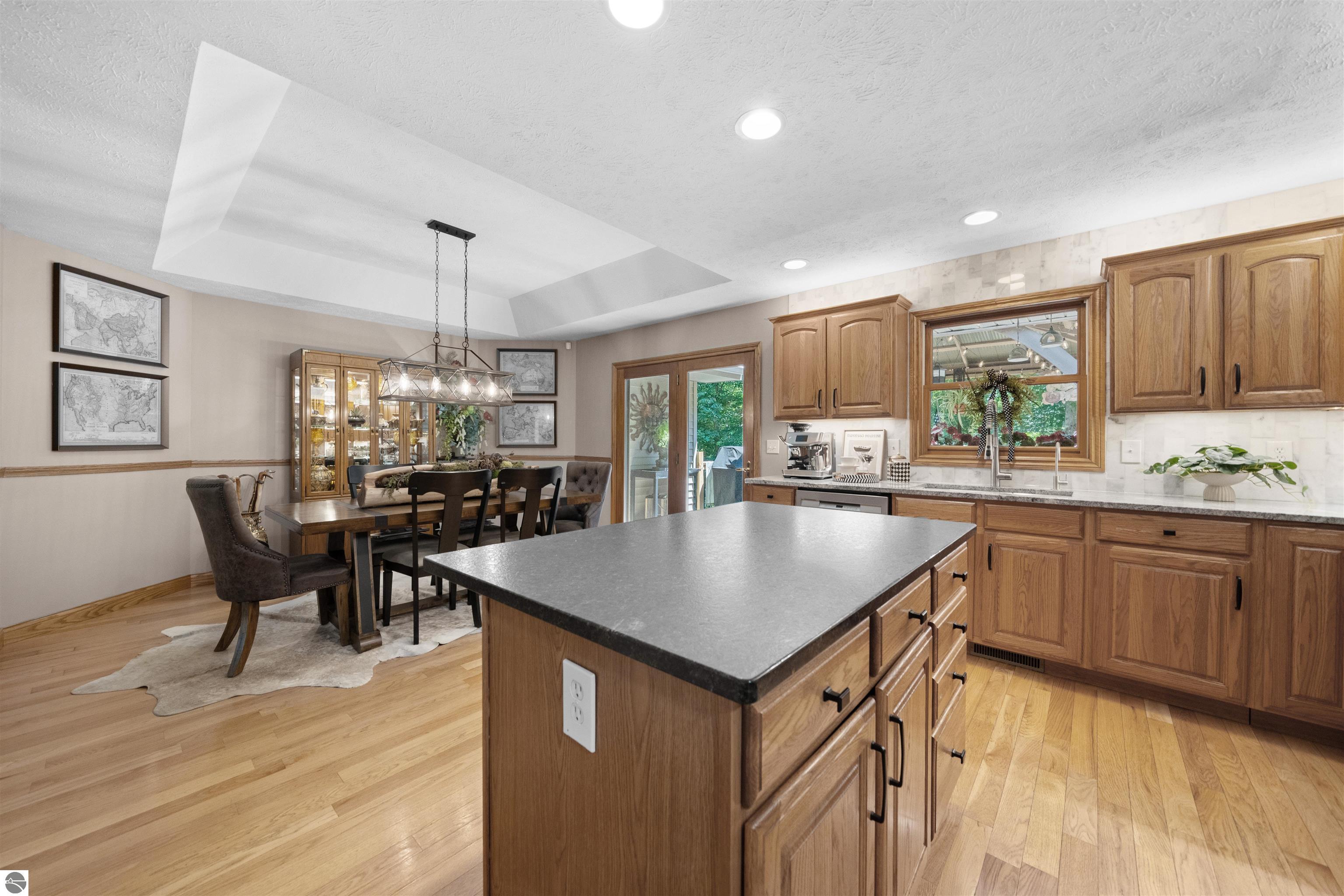 4490 Marykris Lane