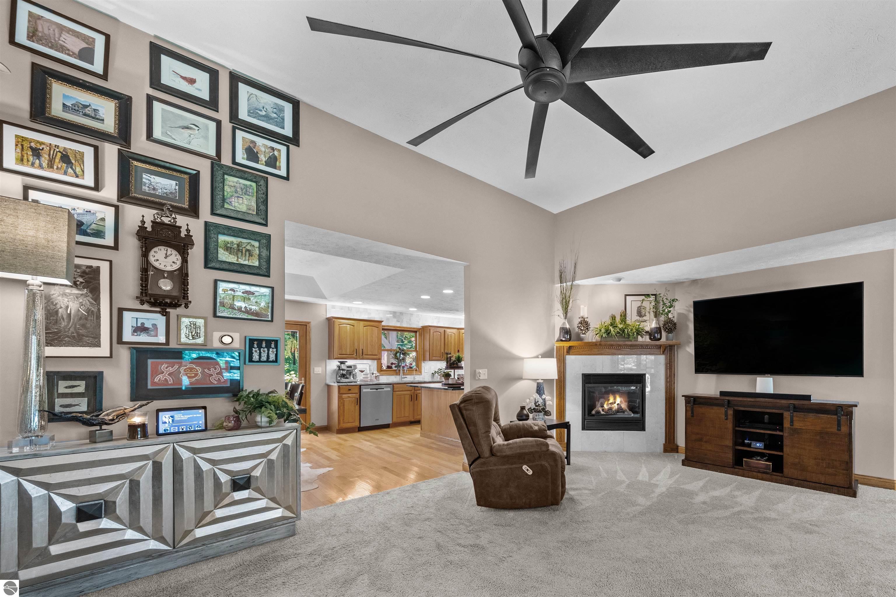 4490 Marykris Lane