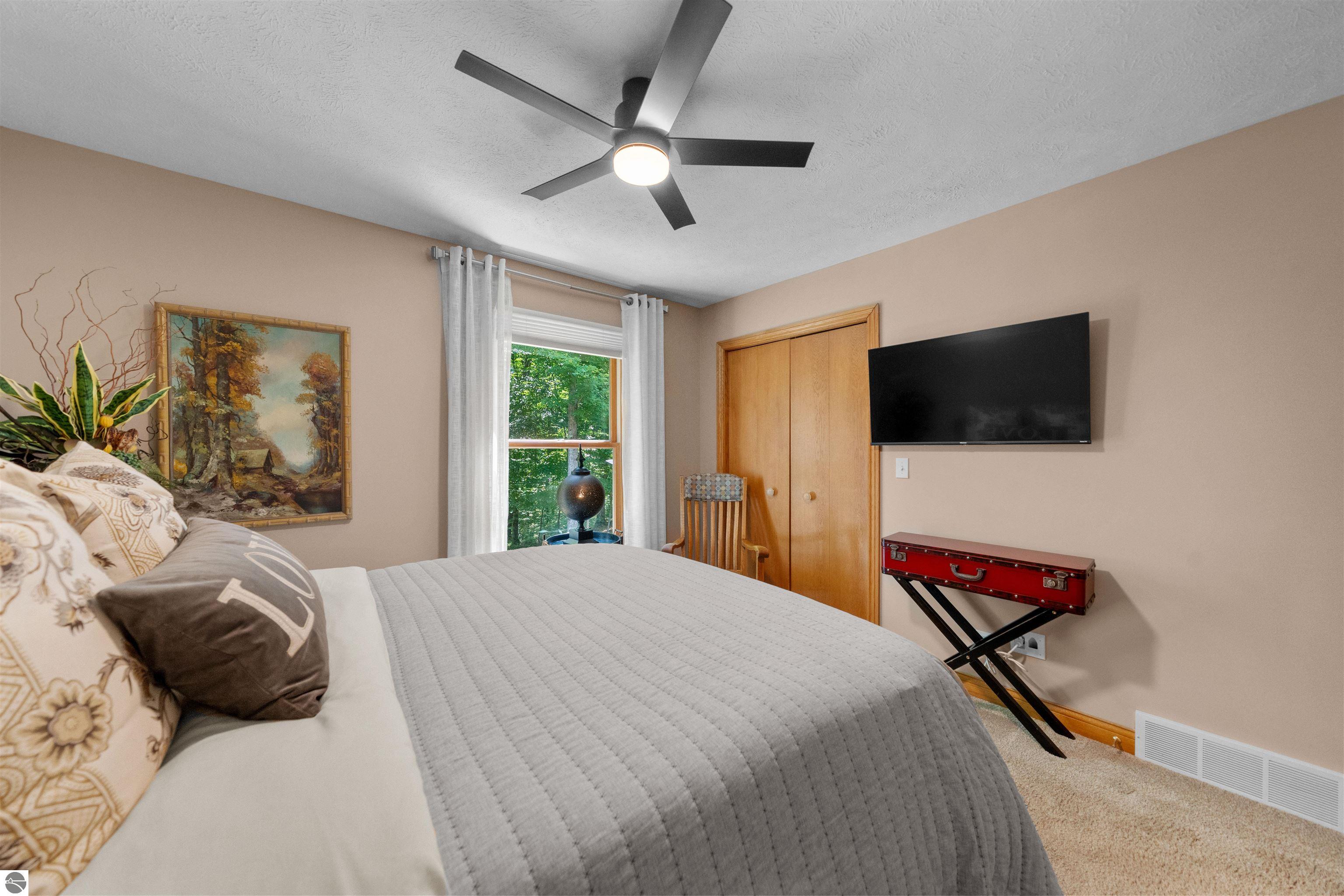 4490 Marykris Lane