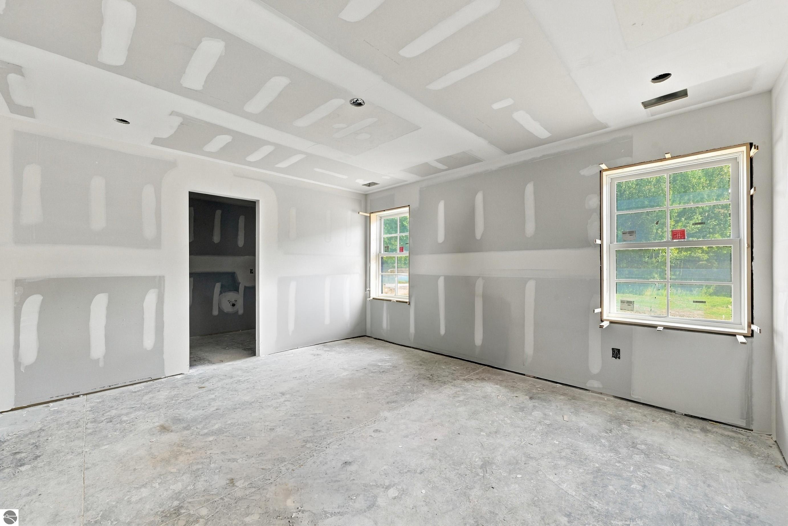 273 N Three Mile Road