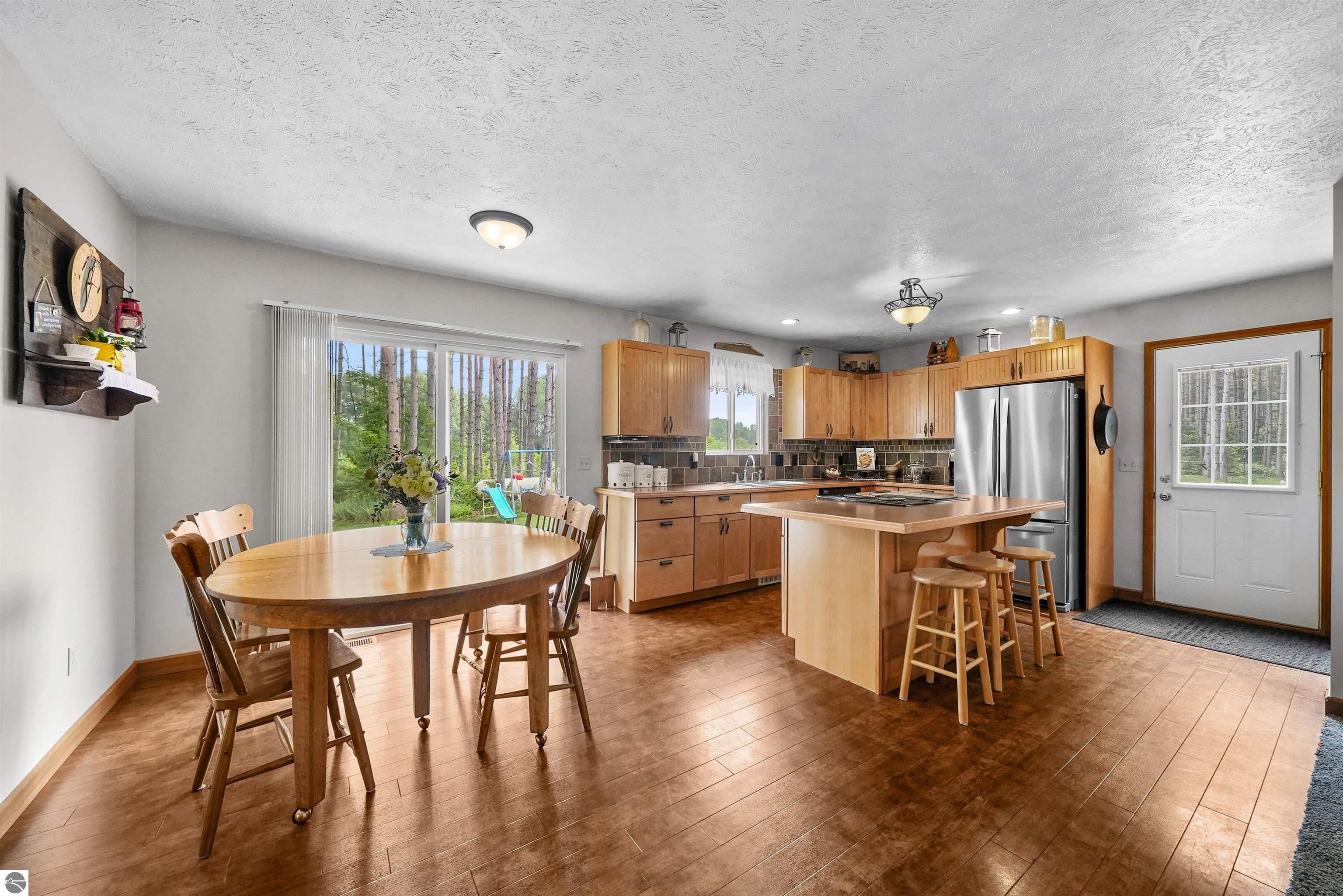 5215 Pierce Road