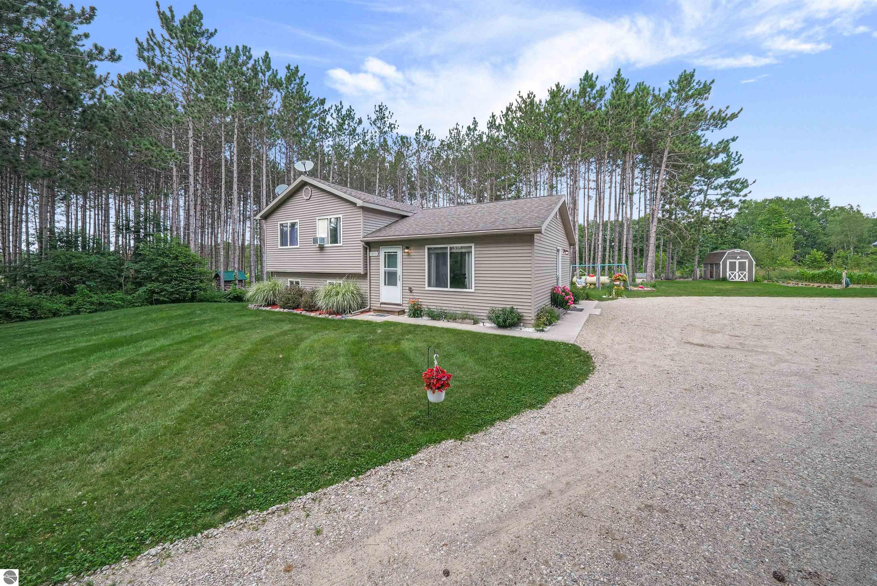 5215 Pierce Road