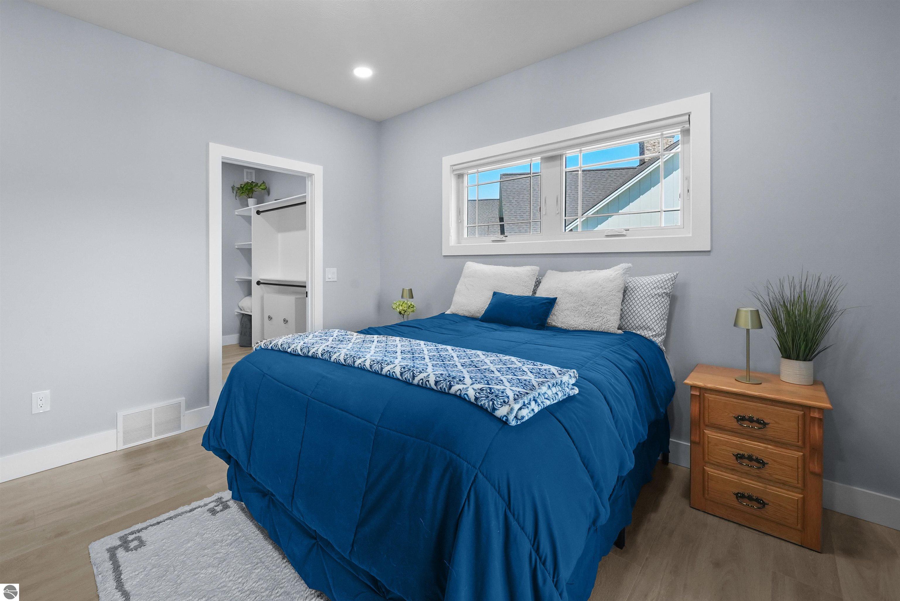 7086 Wolverine View Drive