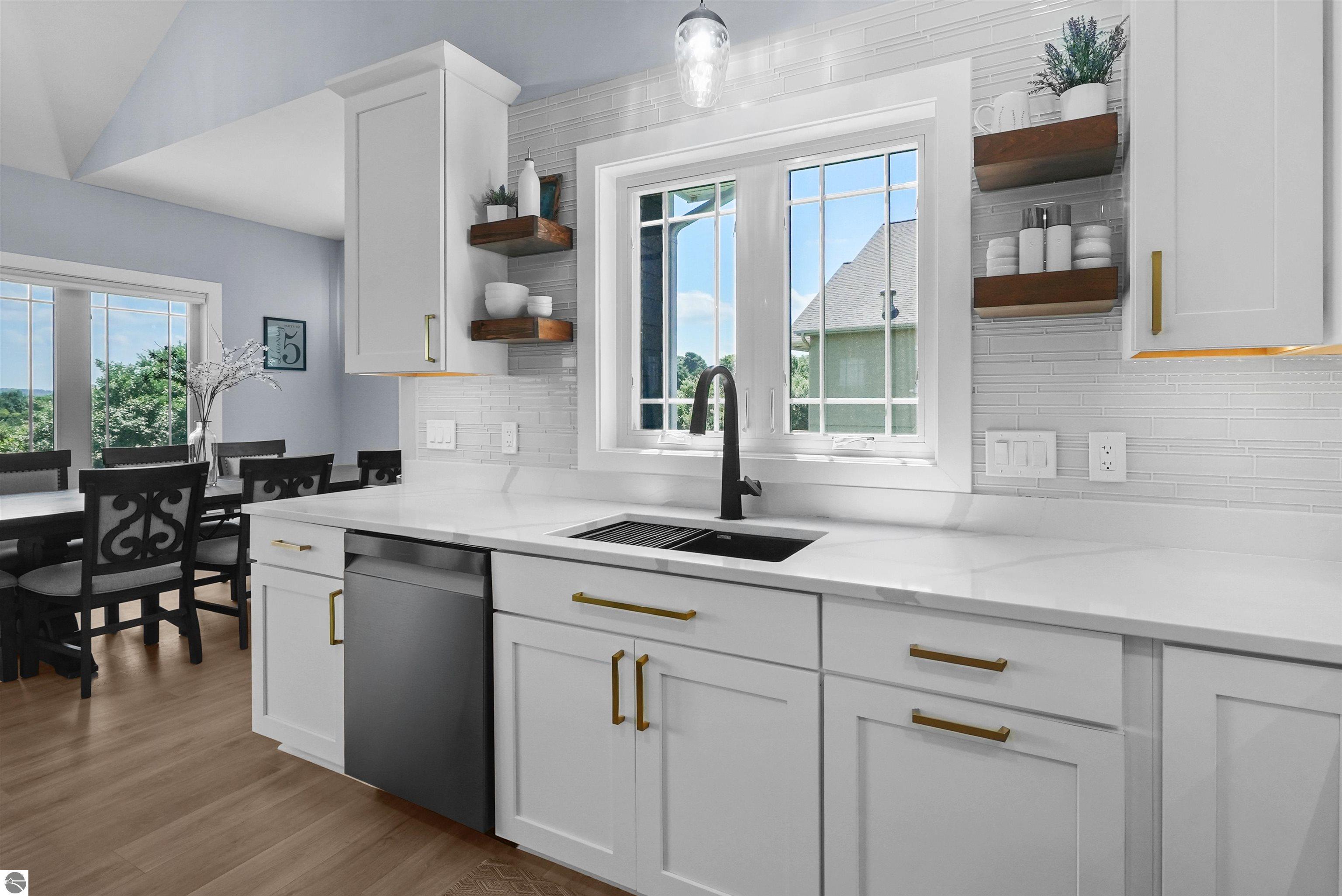 7086 Wolverine View Drive