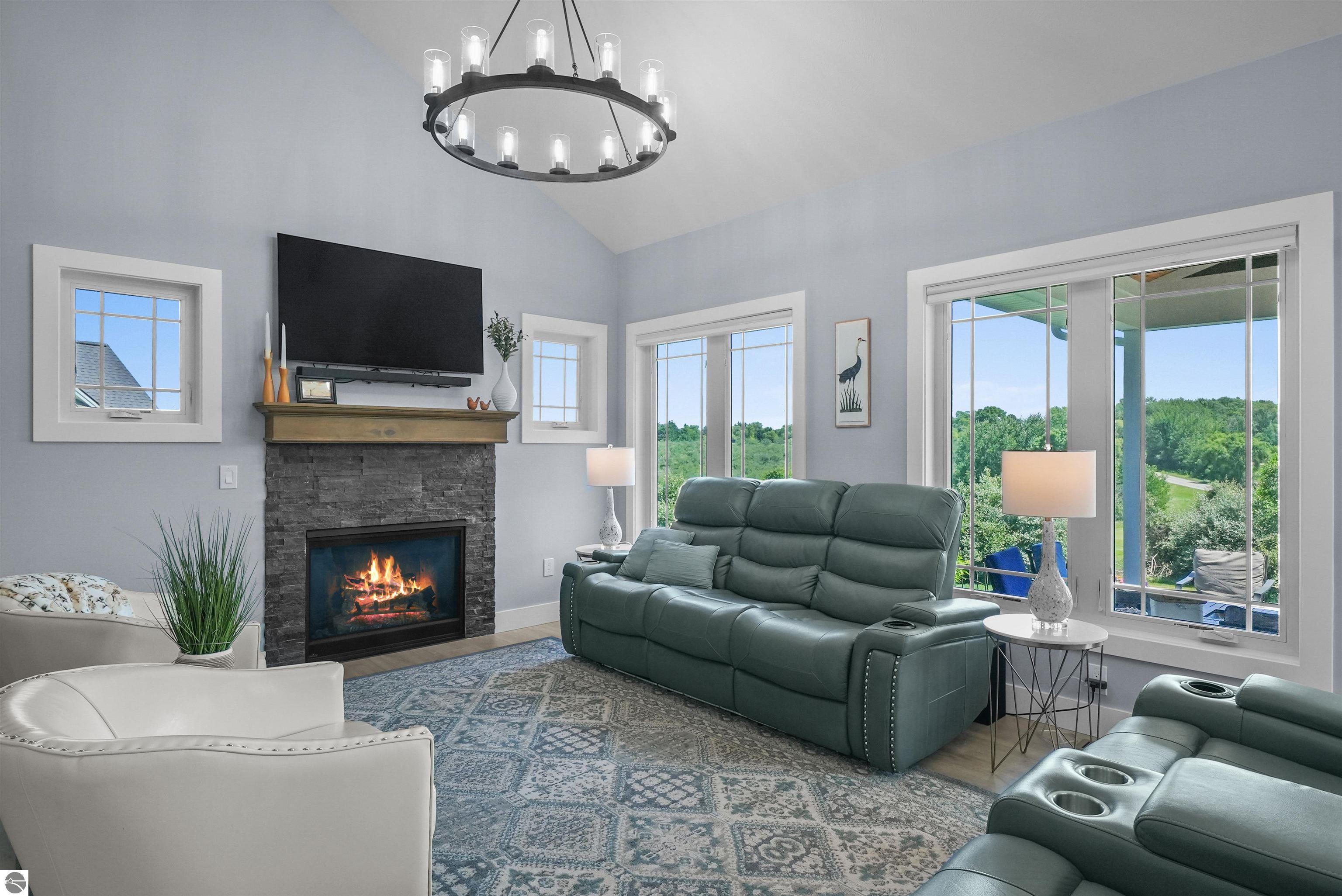 7086 Wolverine View Drive