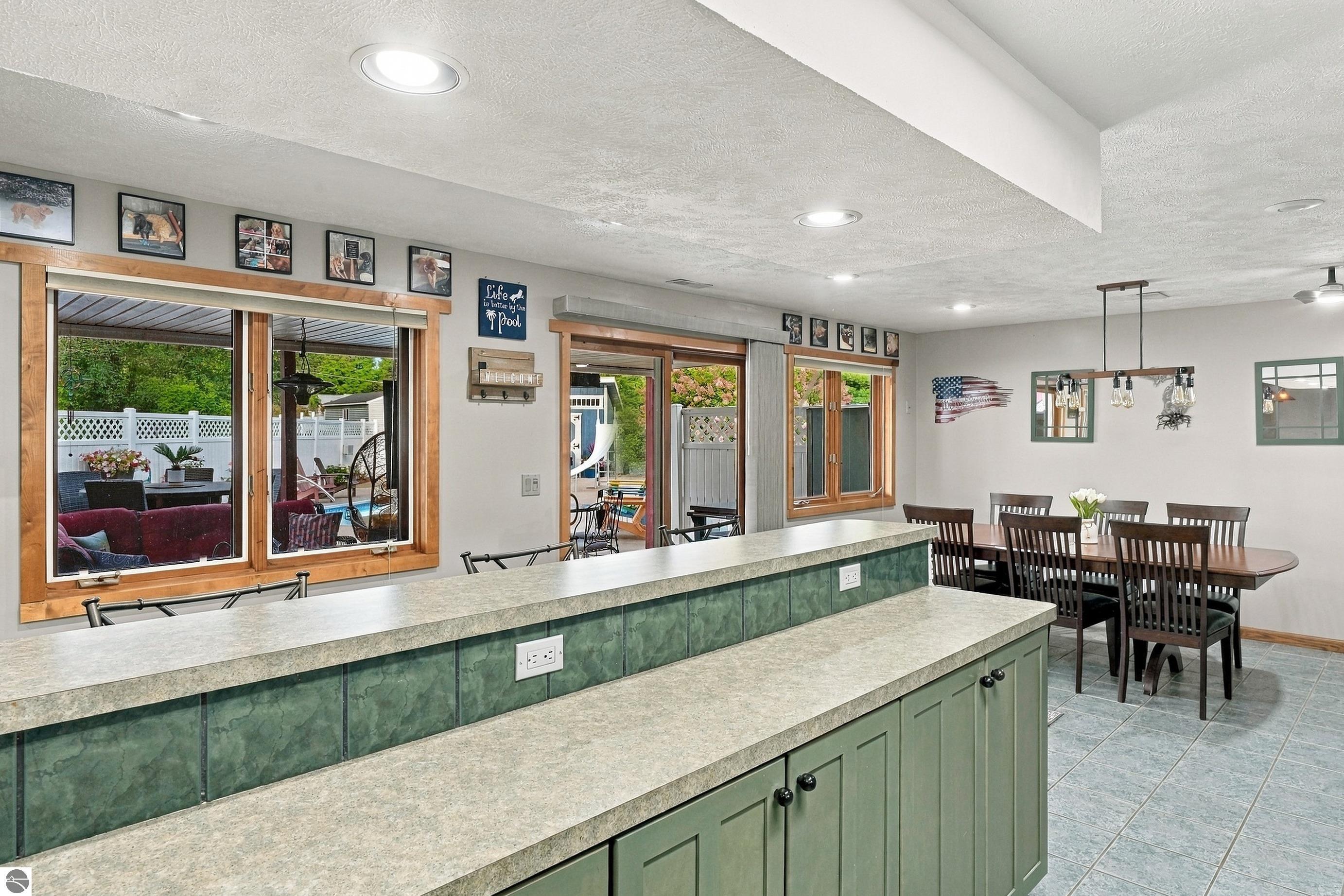 3175 Veterans Drive