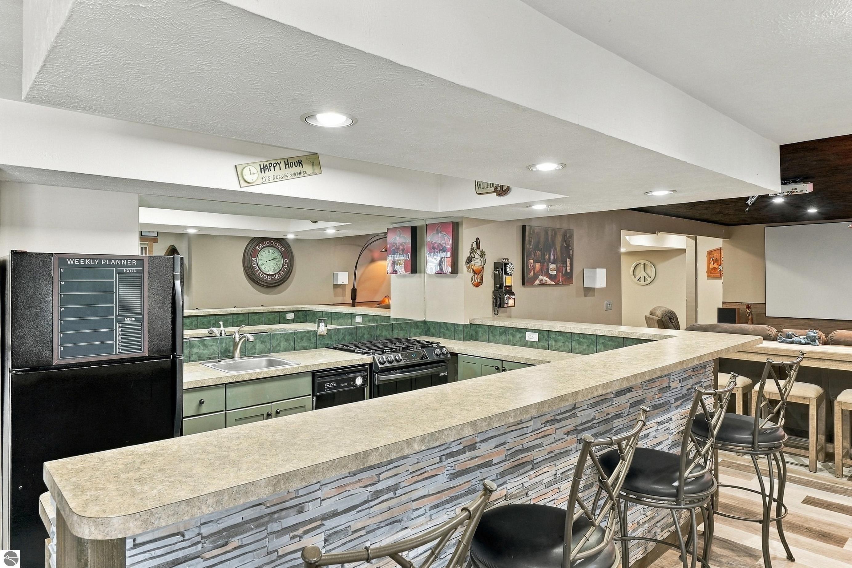 3175 Veterans Drive