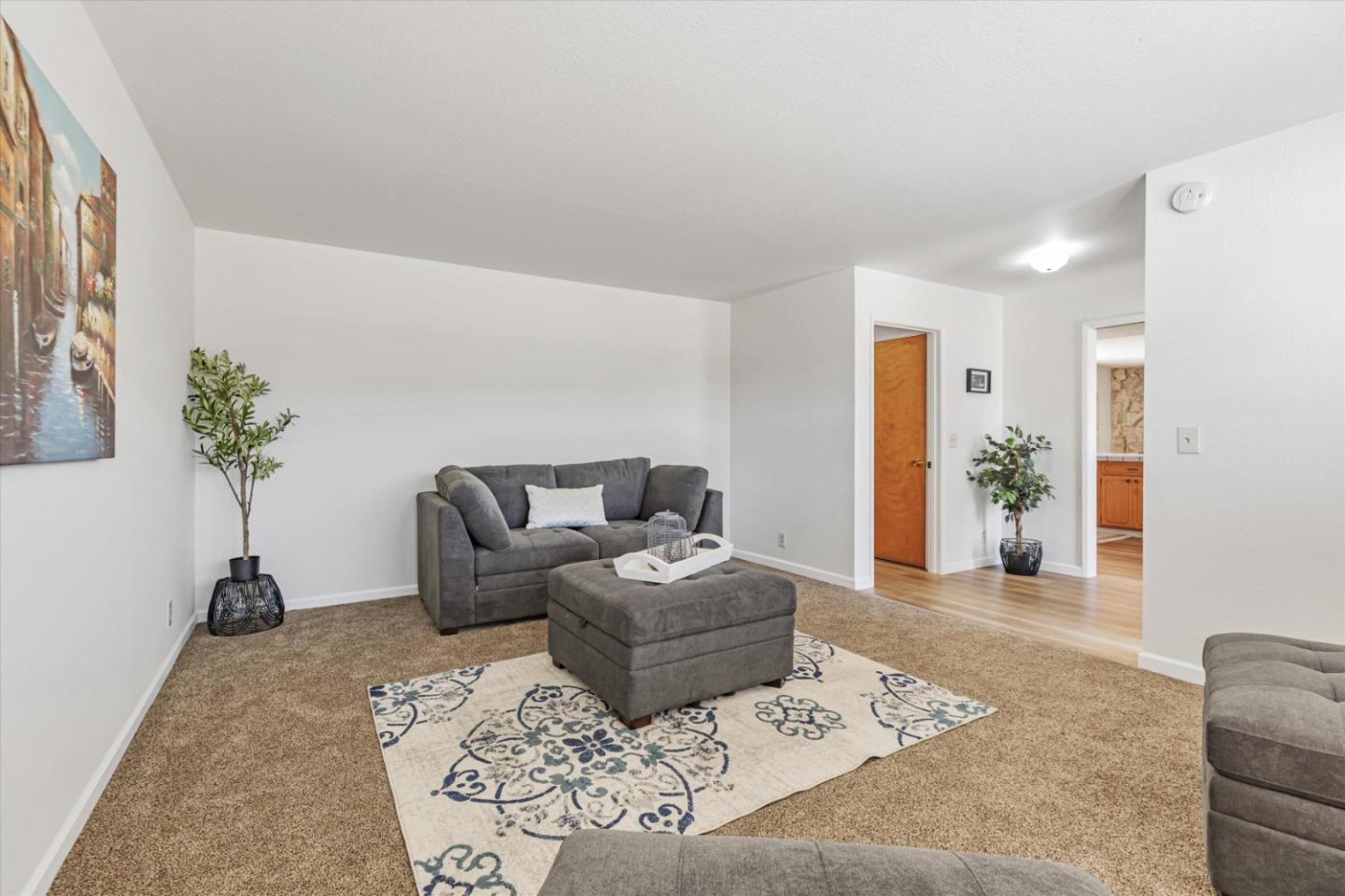 1077 Sierra Madre Drive