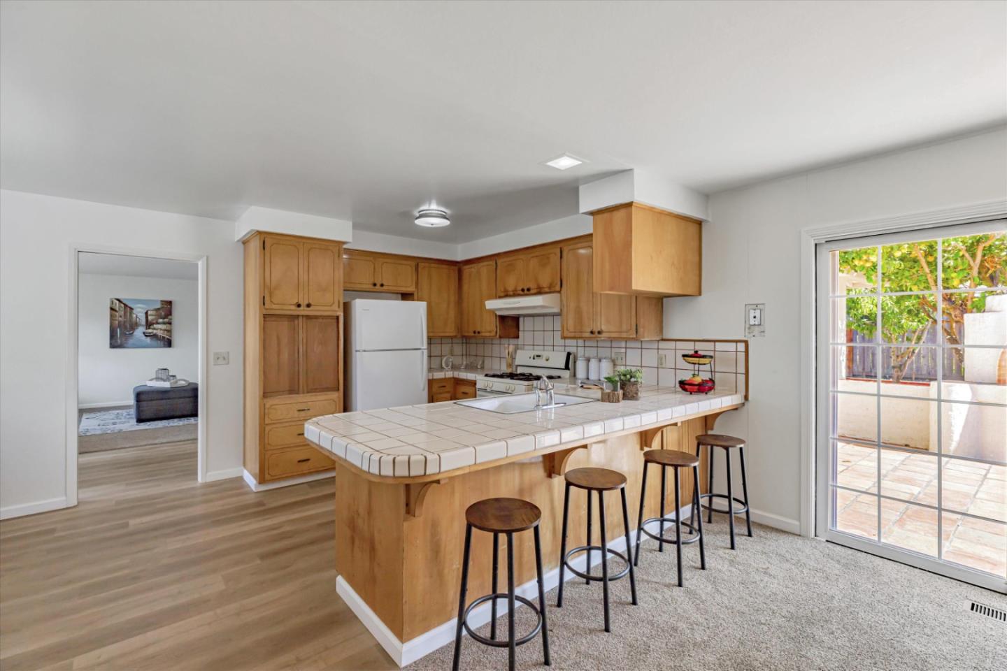 1077 Sierra Madre Drive