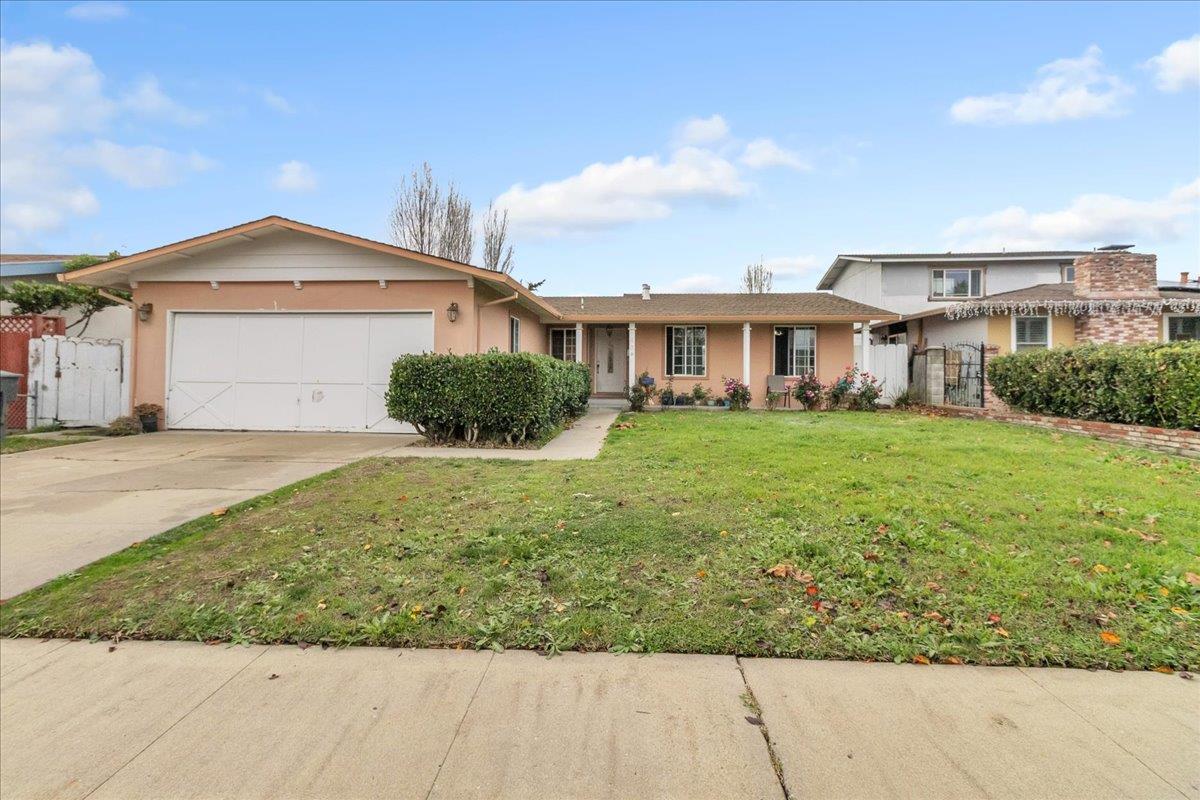 543 Cherokee Court