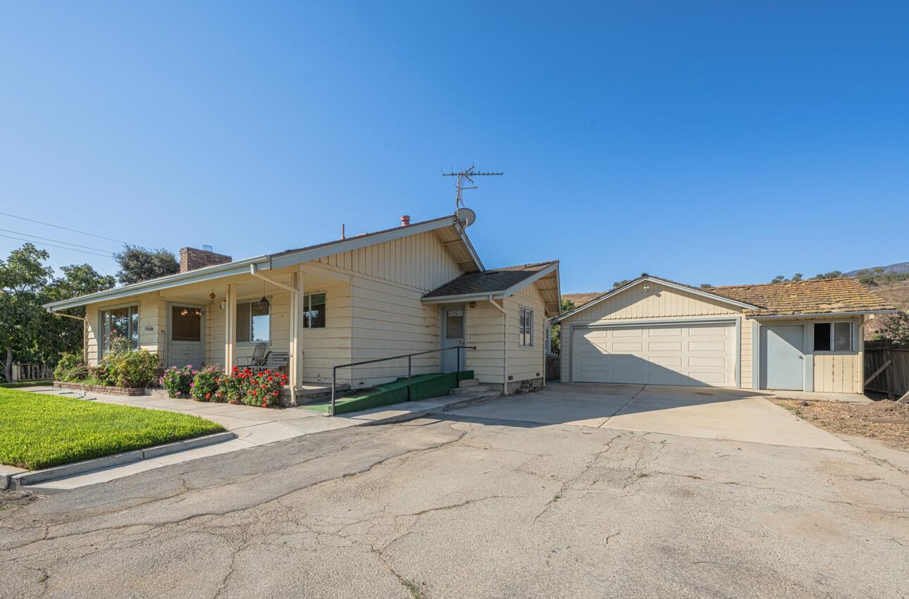 37600 Paraiso Springs Road