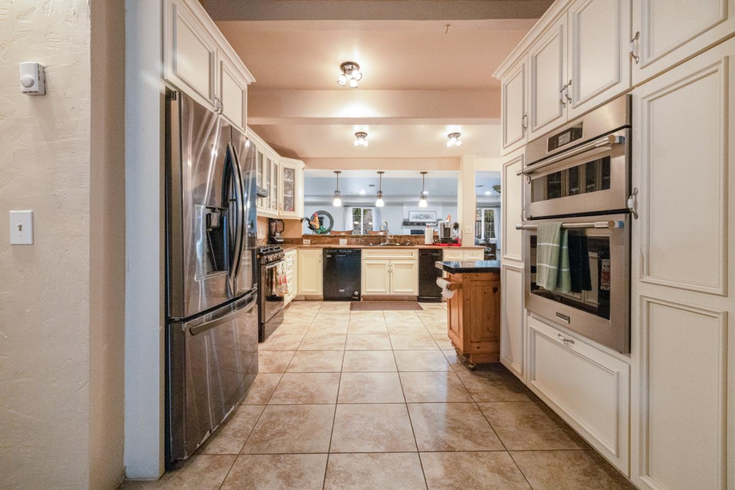 18171 Berta Canyon Road