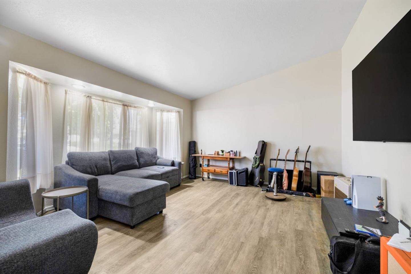 46090 Pine Meadow Drive