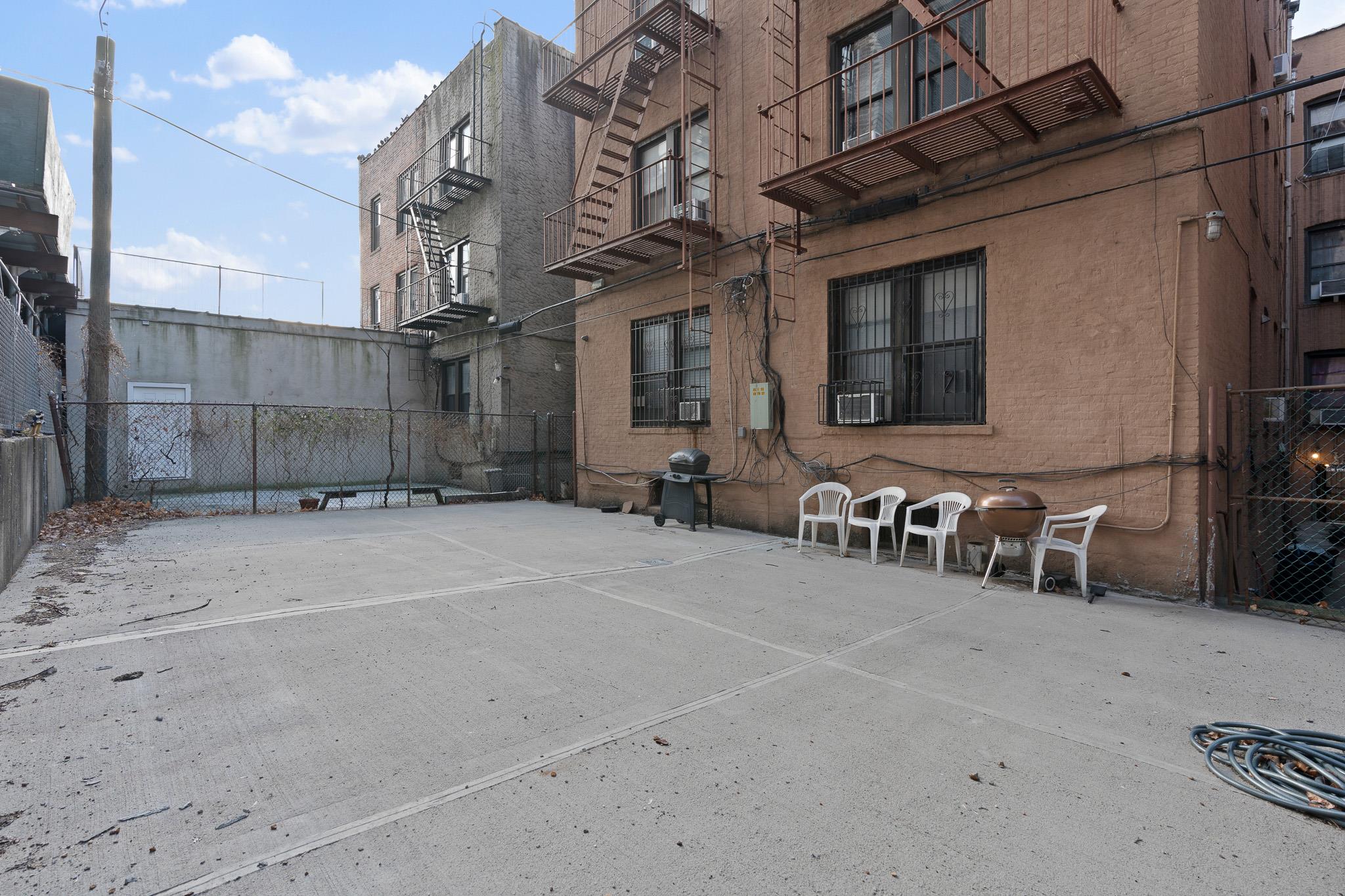 45-55 40 Street