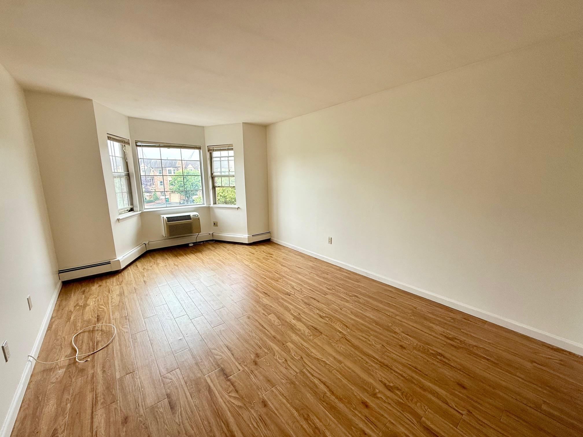 20540 Brian Crescent Unit: 1063