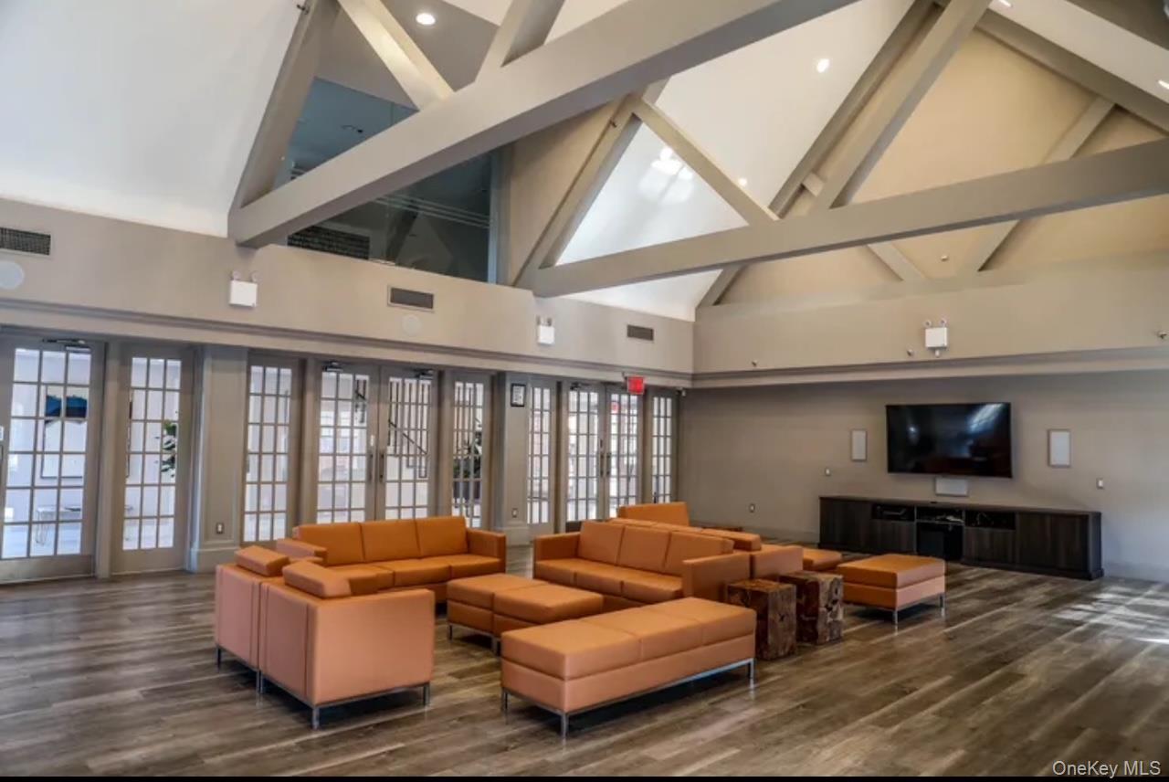 20617 Lori Drive Unit: 1166