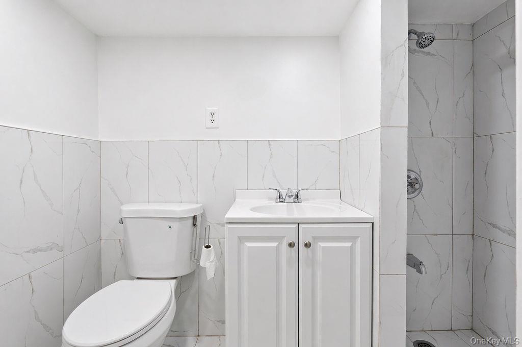 6916 Fresh Meadow Lane