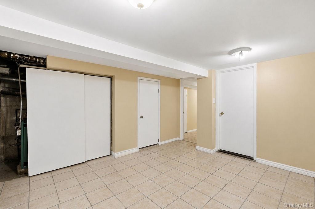 6916 Fresh Meadow Lane