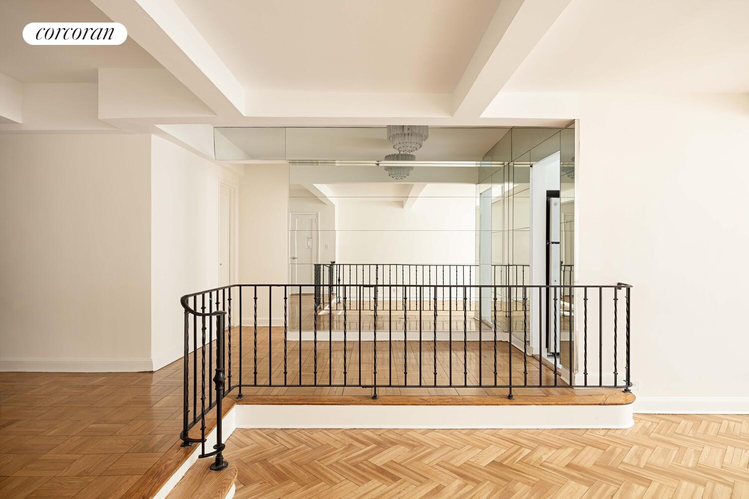 333 W 57TH Street 504