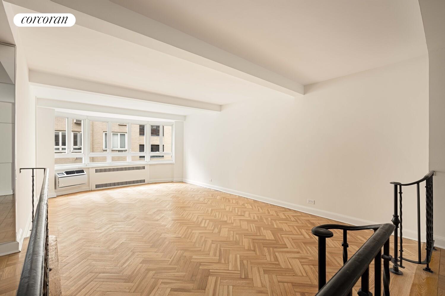 333 W 57TH Street 504