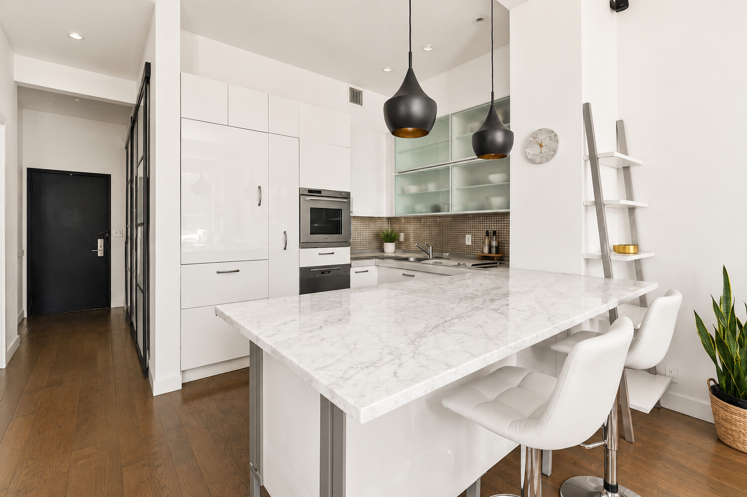 21 E 22ND Street 10F