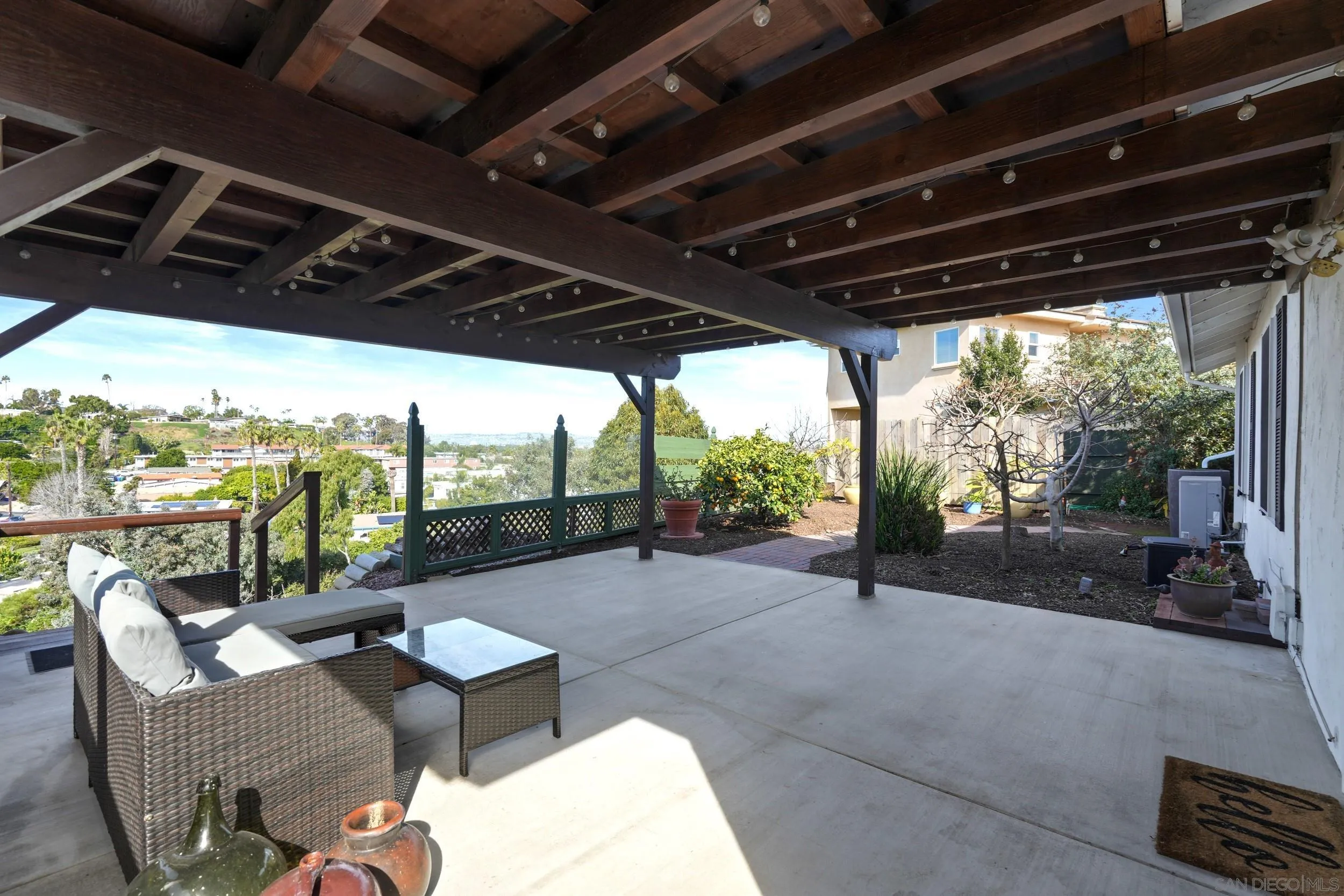 3314 Wisteria Dr