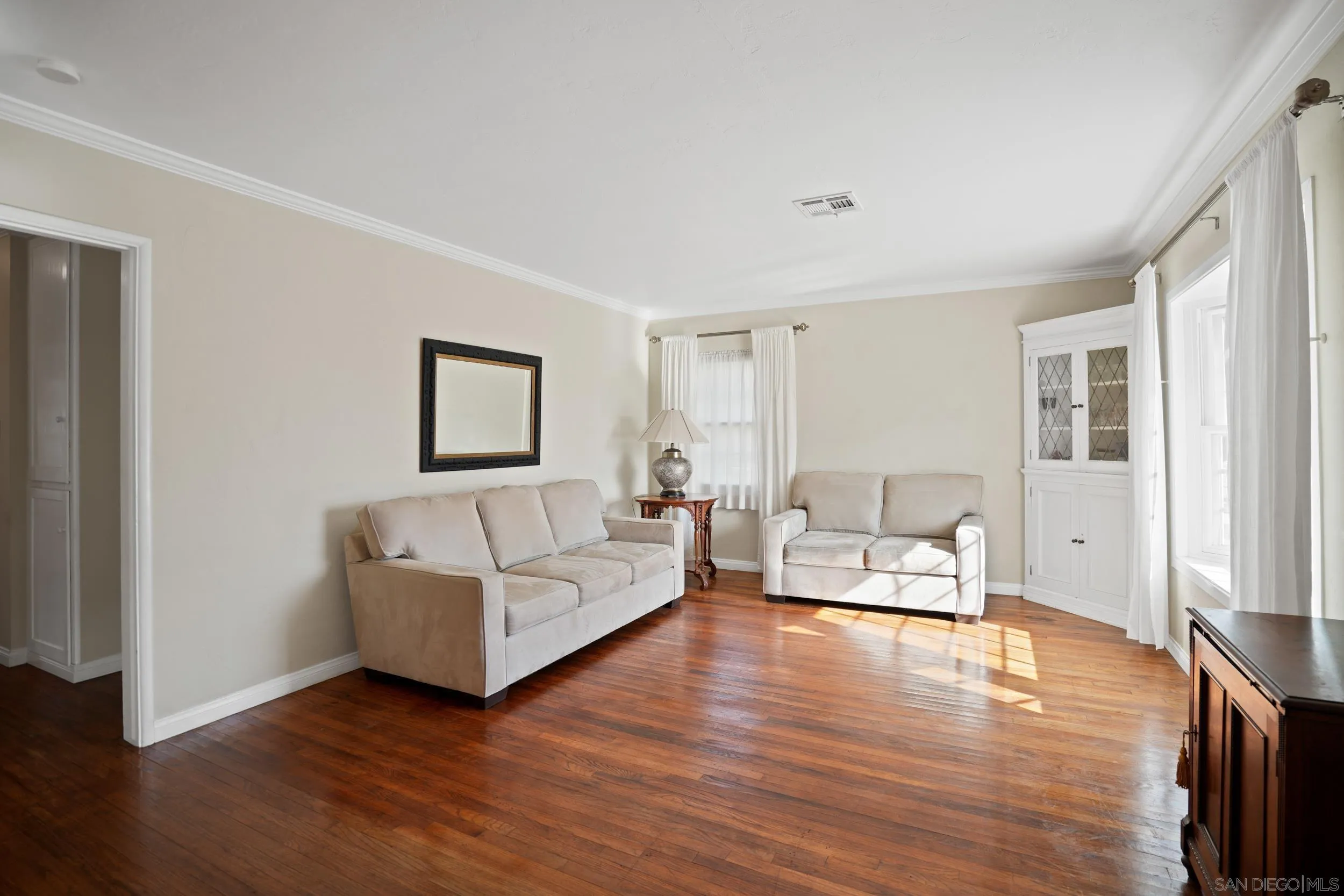 3314 Wisteria Dr