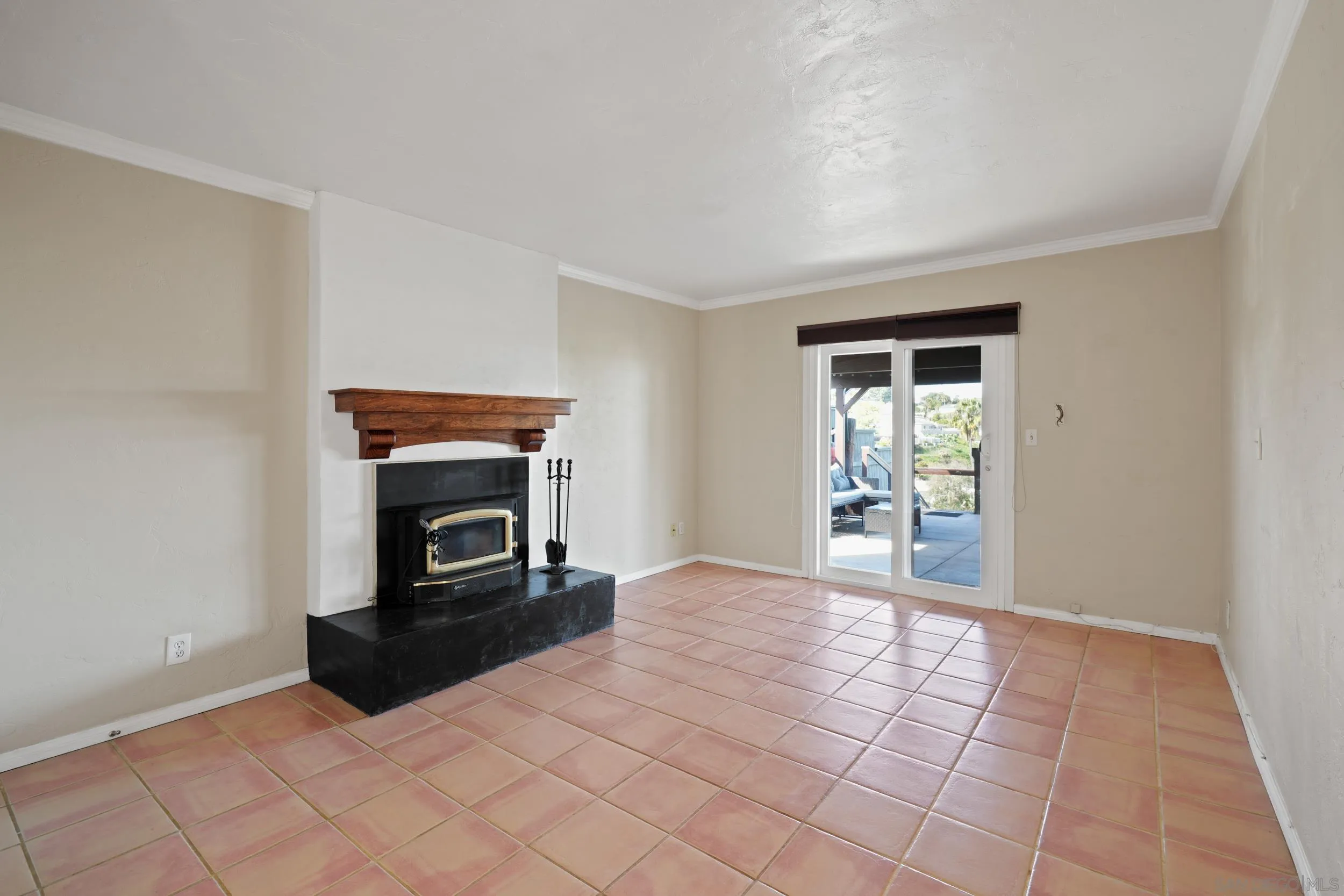 3314 Wisteria Dr