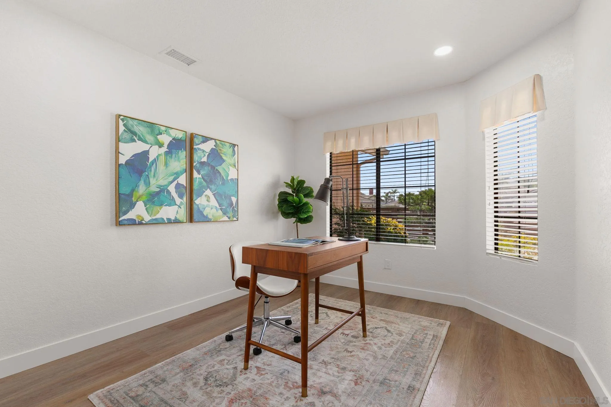 1846 Burlington Pl