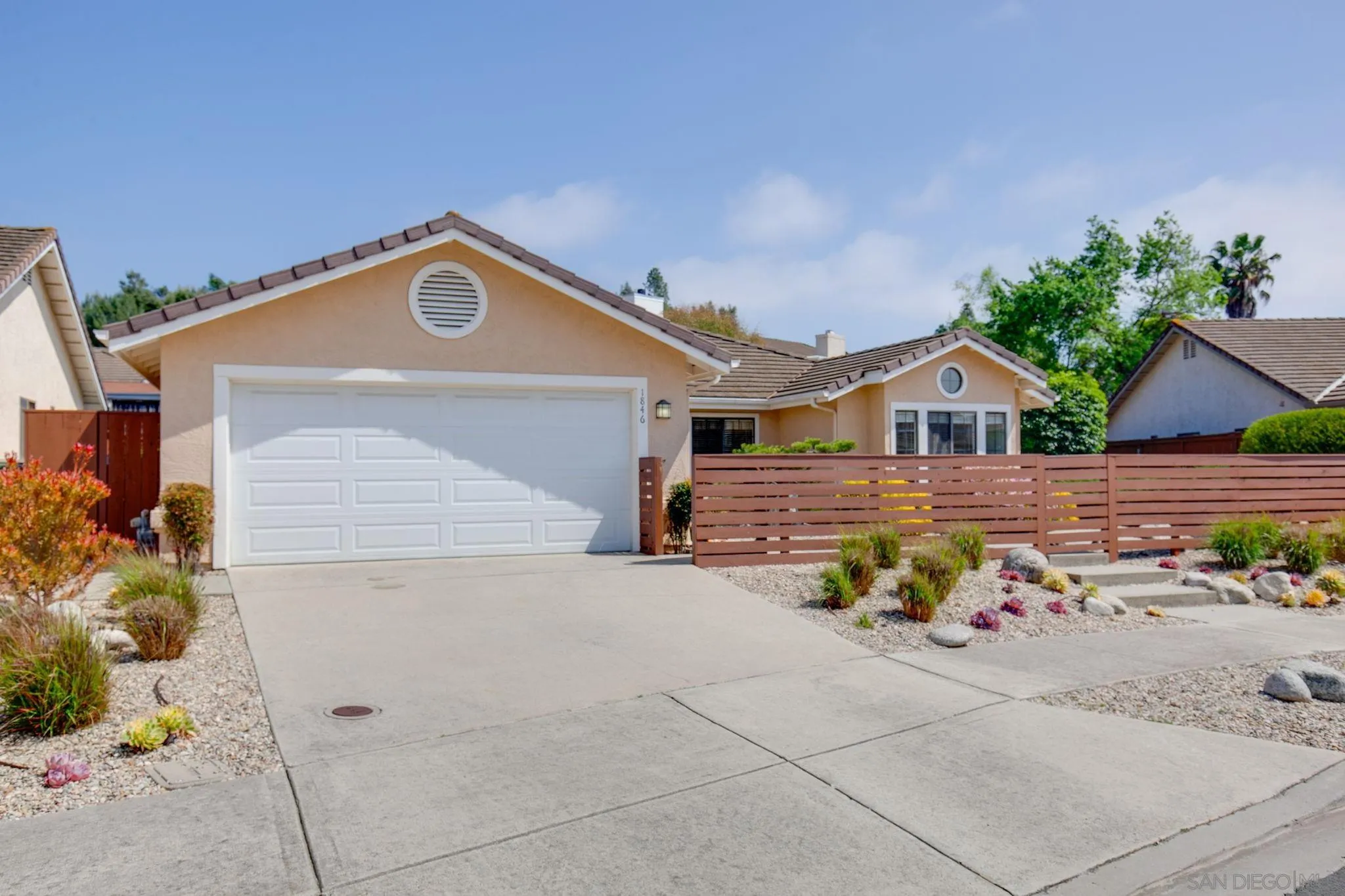 1846 Burlington Pl