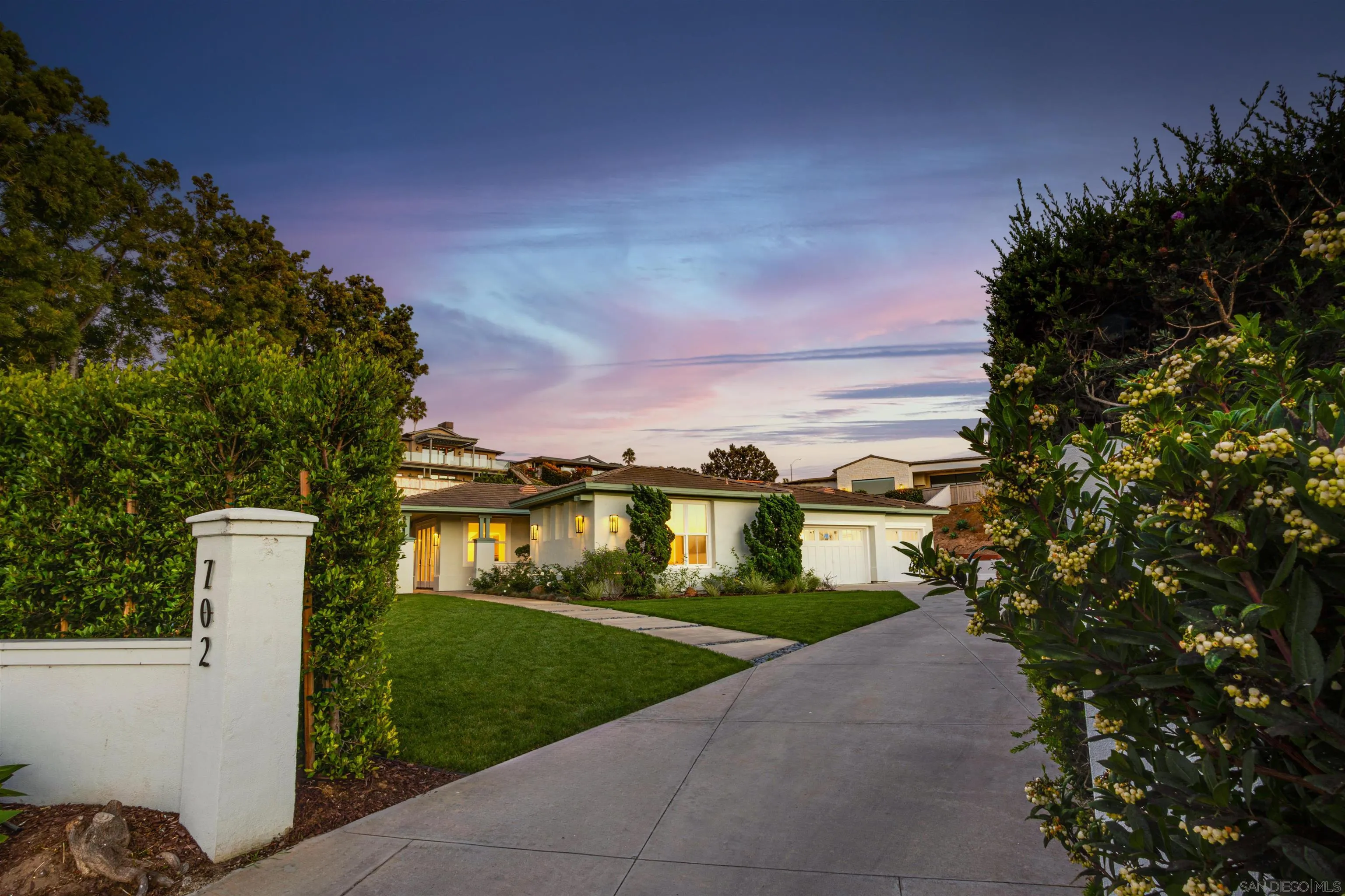 702 Midori Ct
