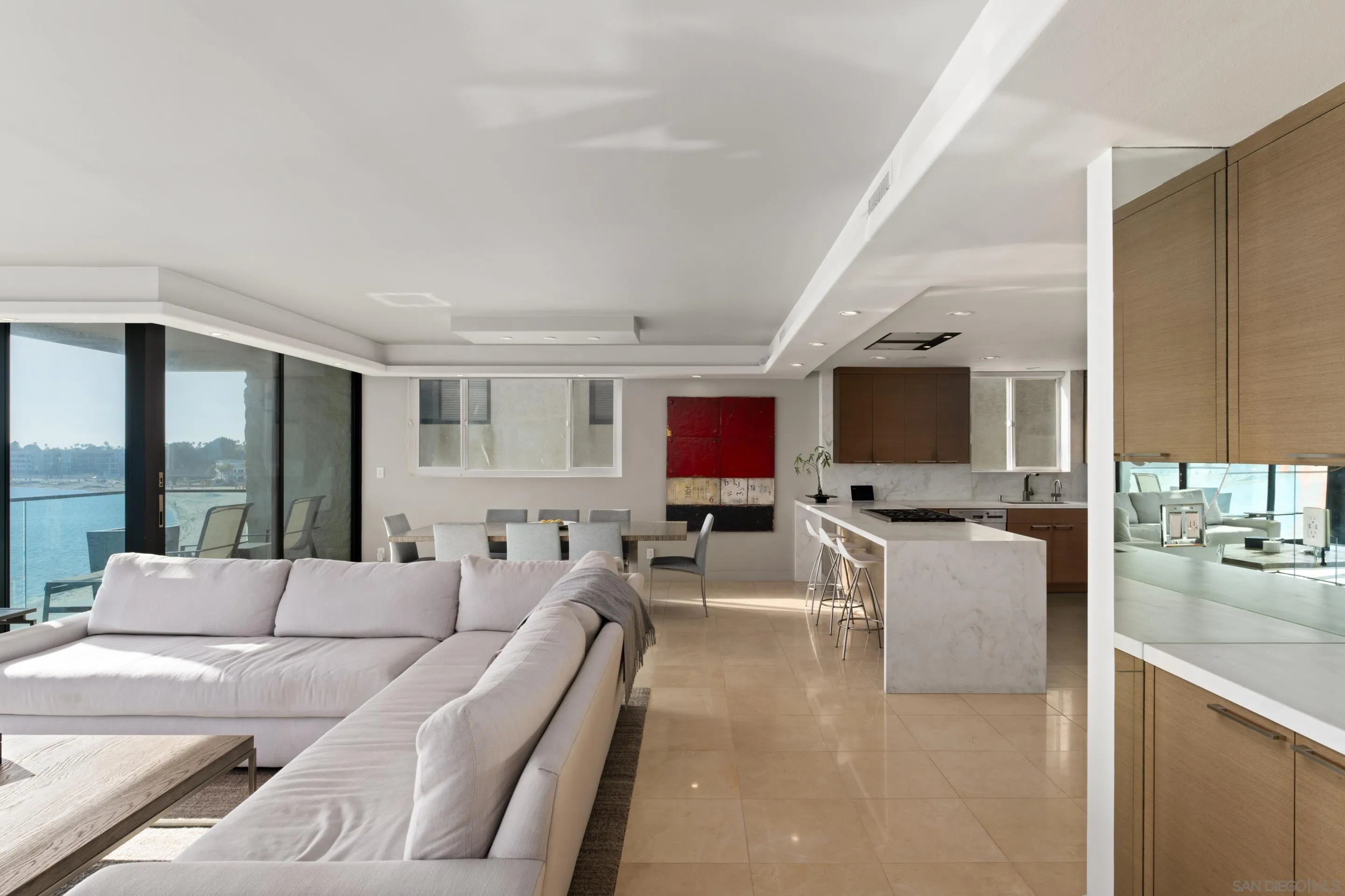 3860 Riviera Dr Unit Unit 301