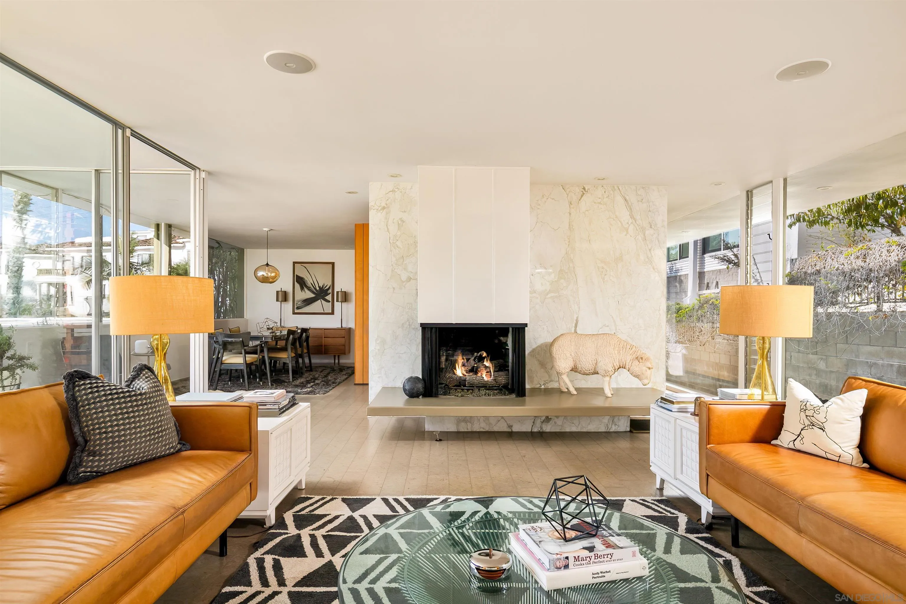 5622 Linda Rosa Ave