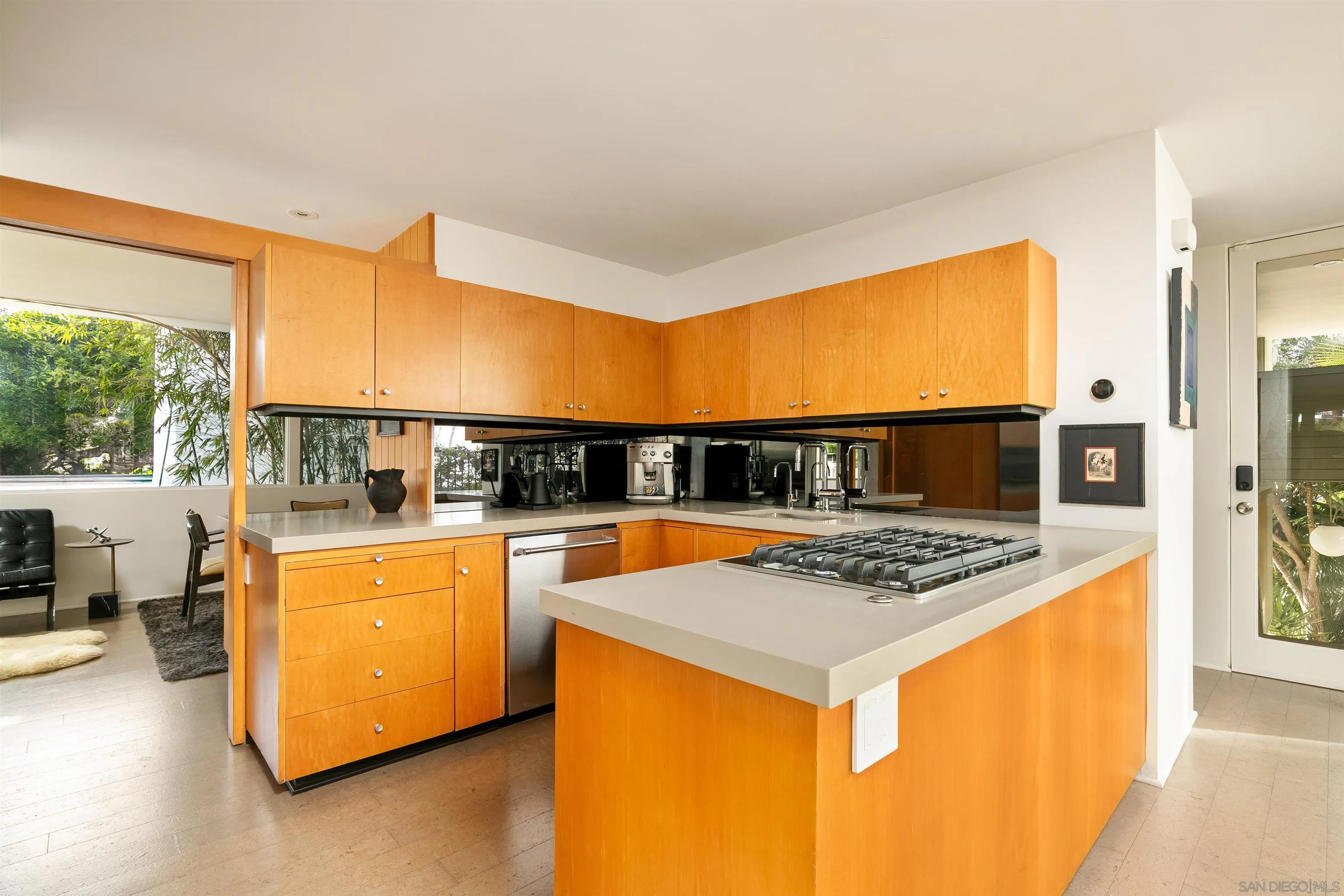 5622 Linda Rosa Ave