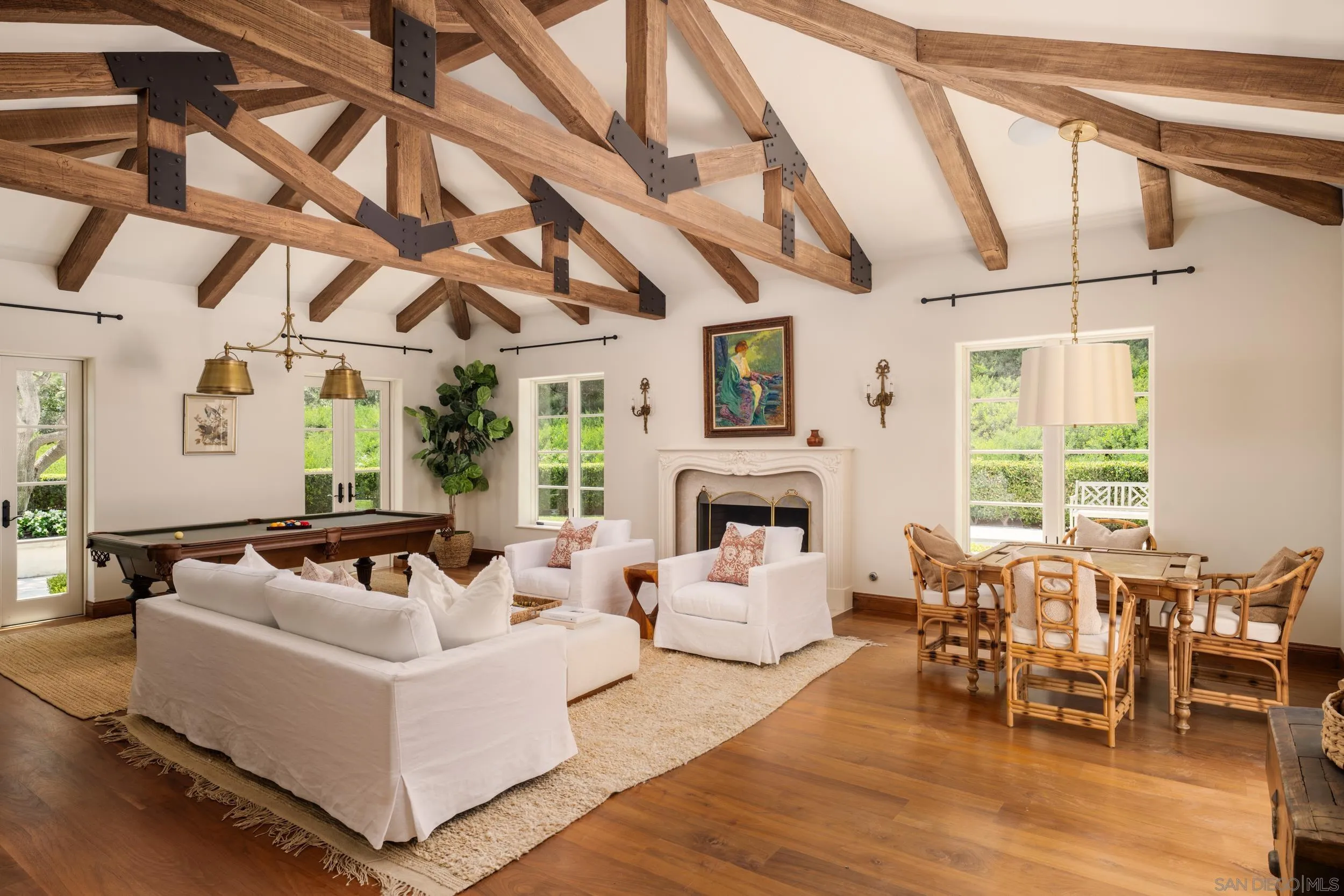 5406 Calzada Del Bosque