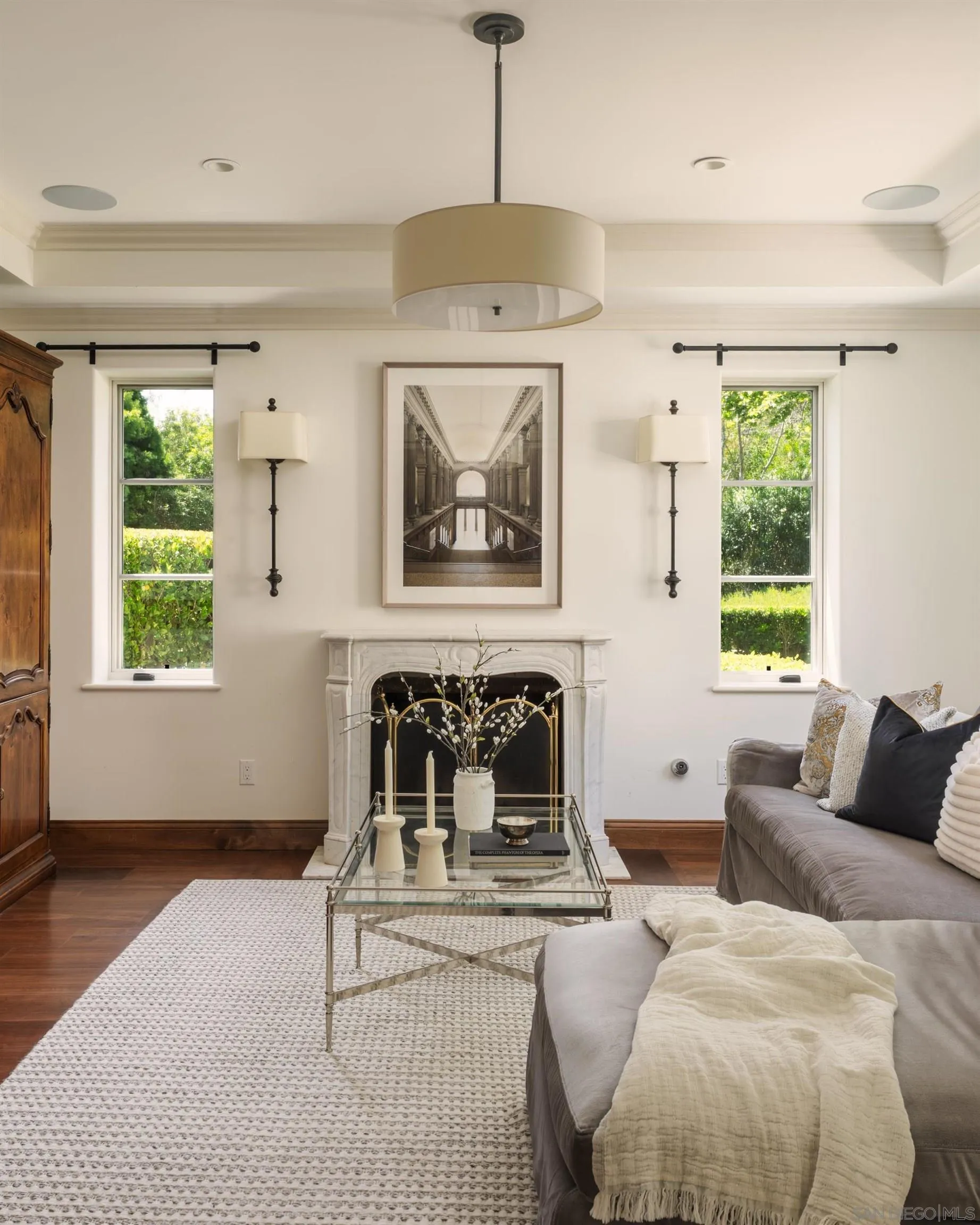 5406 Calzada Del Bosque