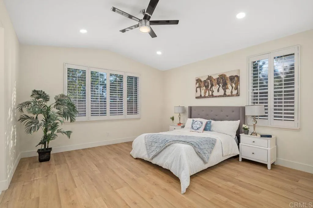 1021 Lands End Court