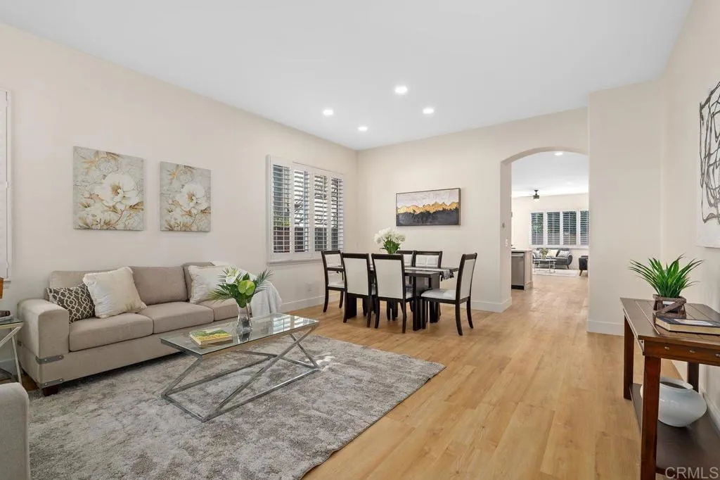 1021 Lands End Court