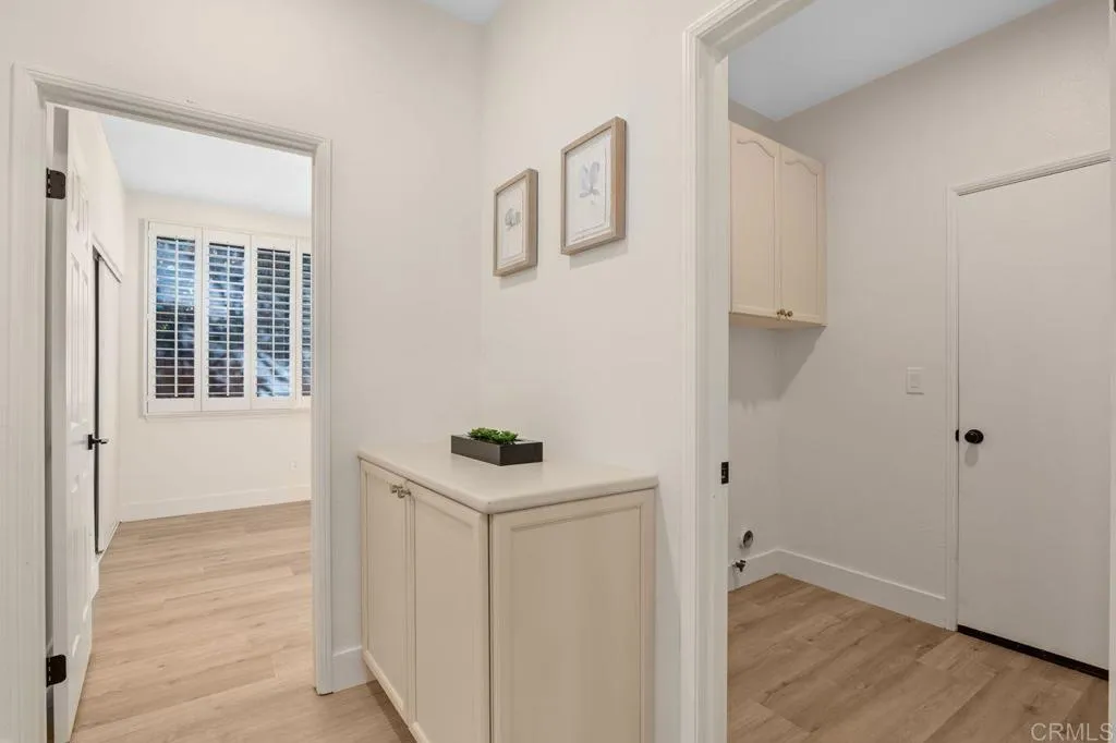 1021 Lands End Court