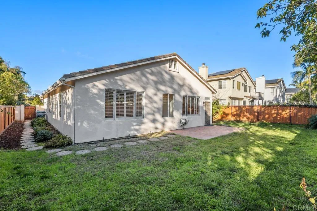 1021 Lands End Court