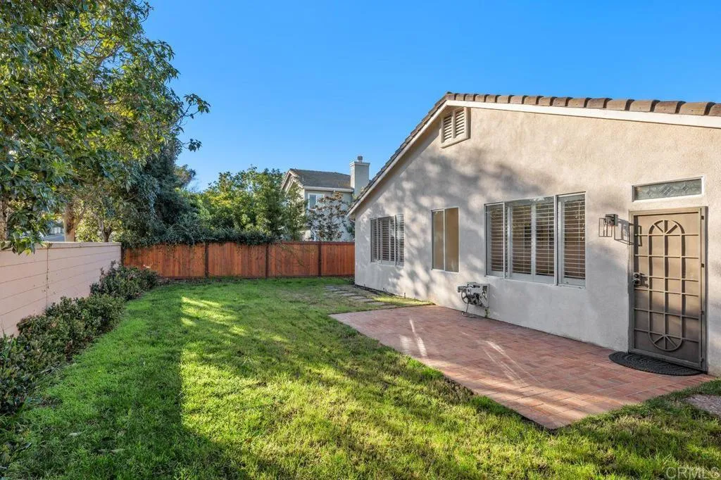 1021 Lands End Court