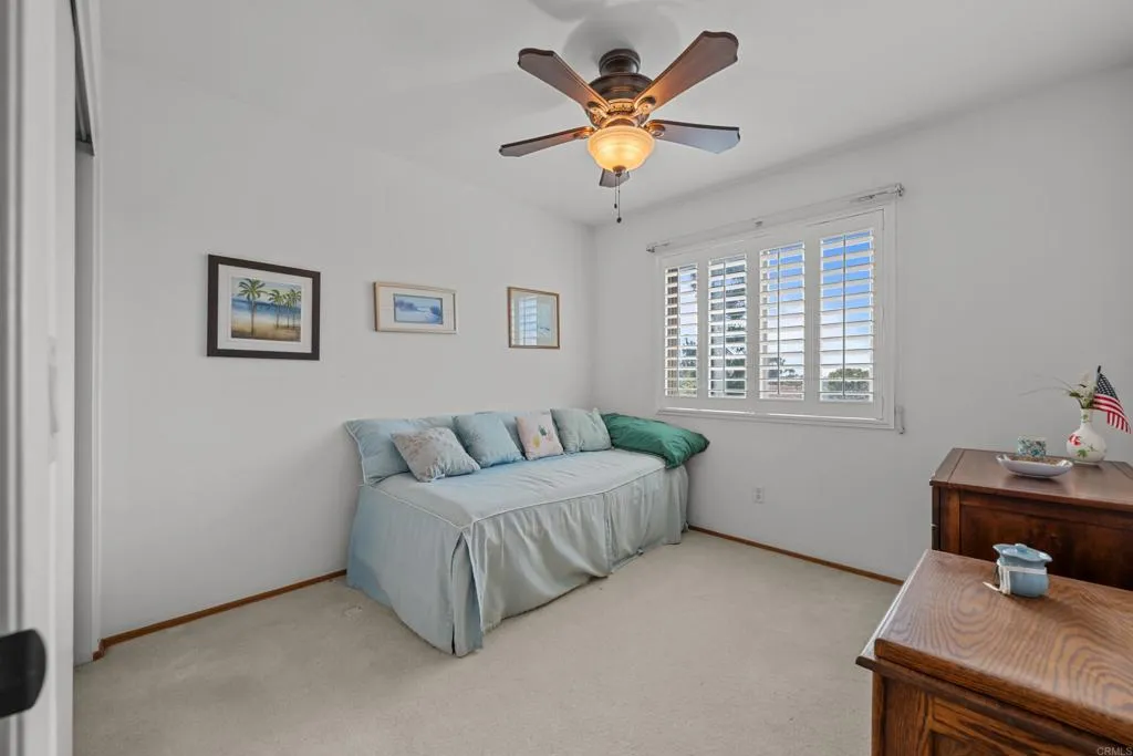 6867 Maple Leaf Drive