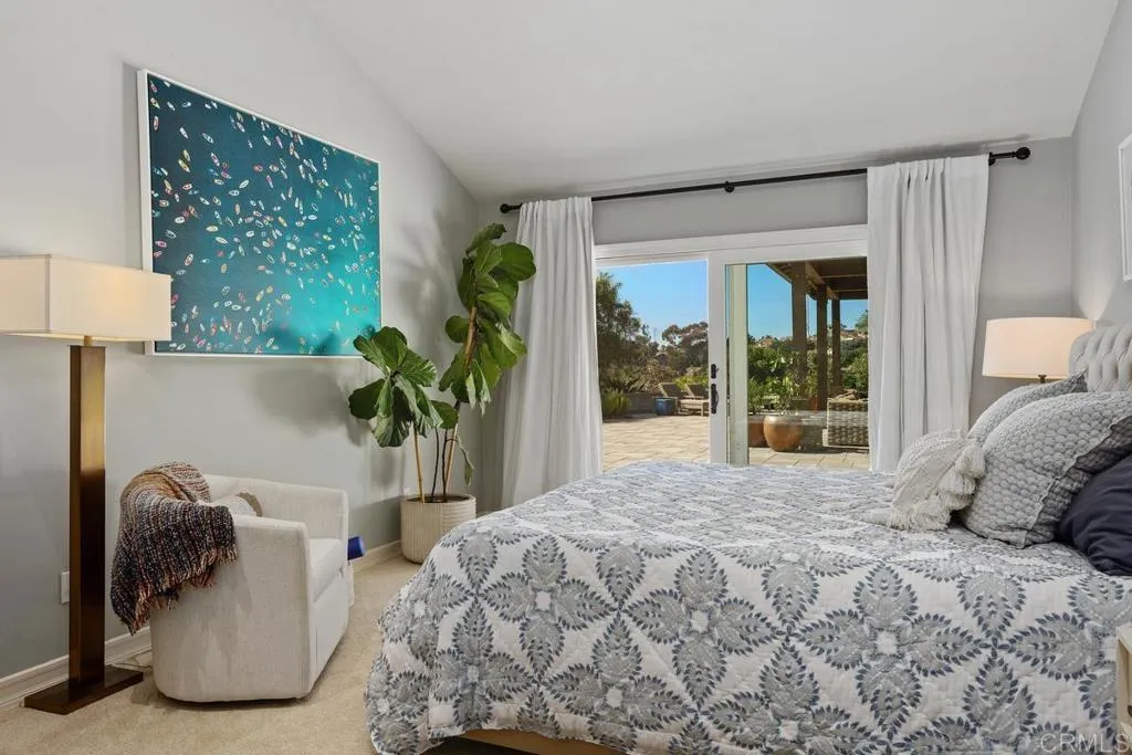 560 San Andres Dr.