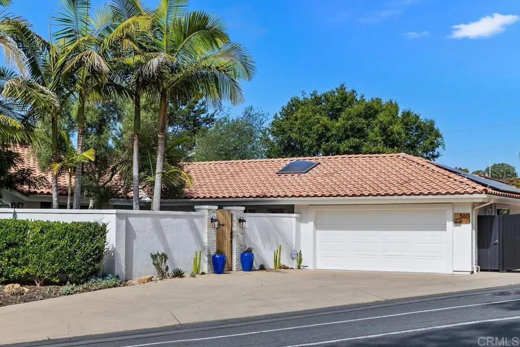 560 San Andres Dr.