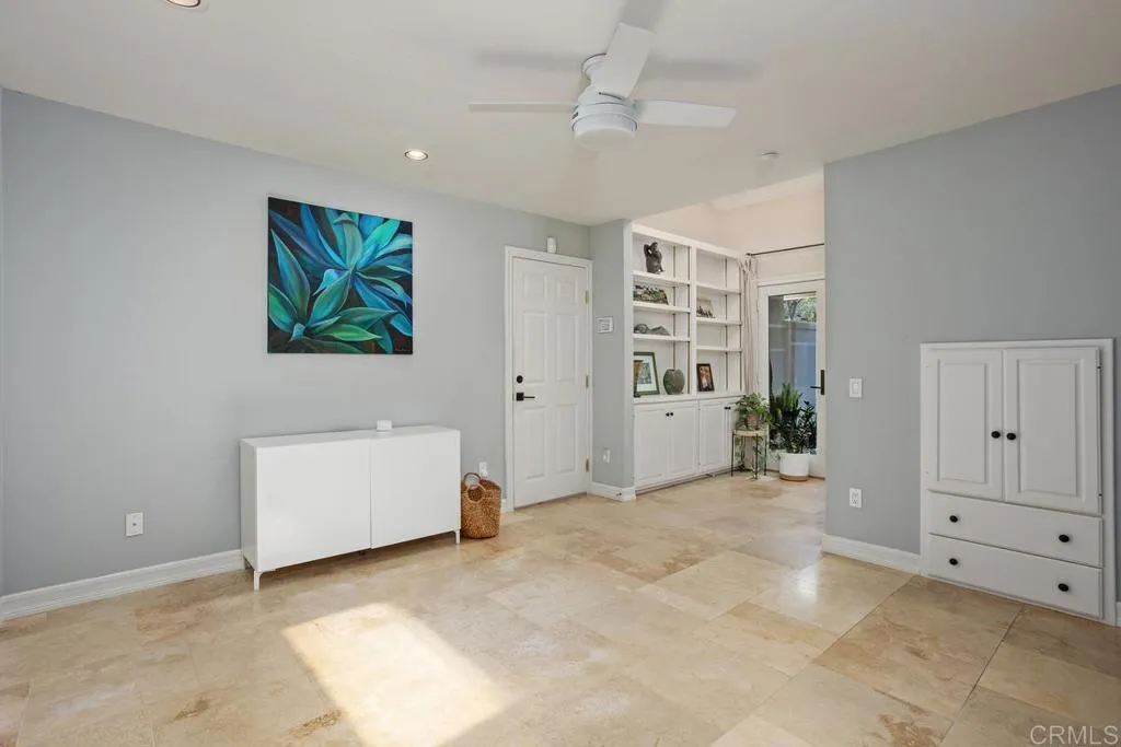 560 San Andres Dr.
