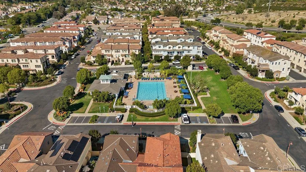 4301 Pacifica Way Unit 2