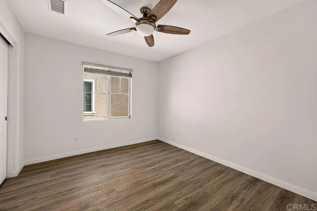 4301 Pacifica Way Unit 2