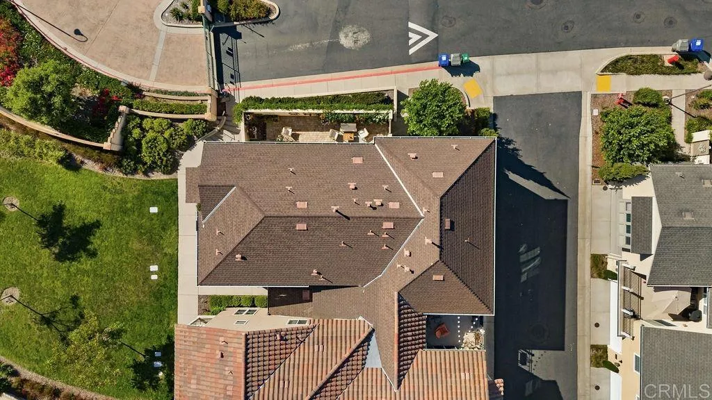 4301 Pacifica Way Unit 2